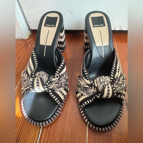 NEW DOLCE VITA “Brilah” Black and Cream Heels Sz 9 - Picture 6 of 13